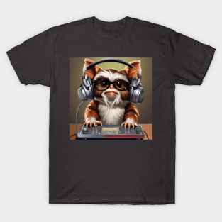 Gremlin Working The Board T-Shirt